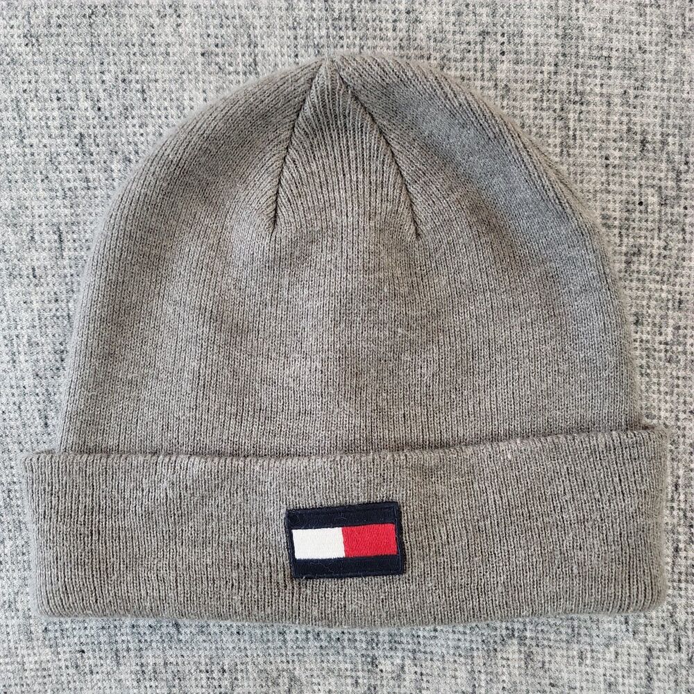 Tommy Hilfiger Gray Knit Cuffed Beanie Hat Embroidered Flag Logo Men Unisex OS